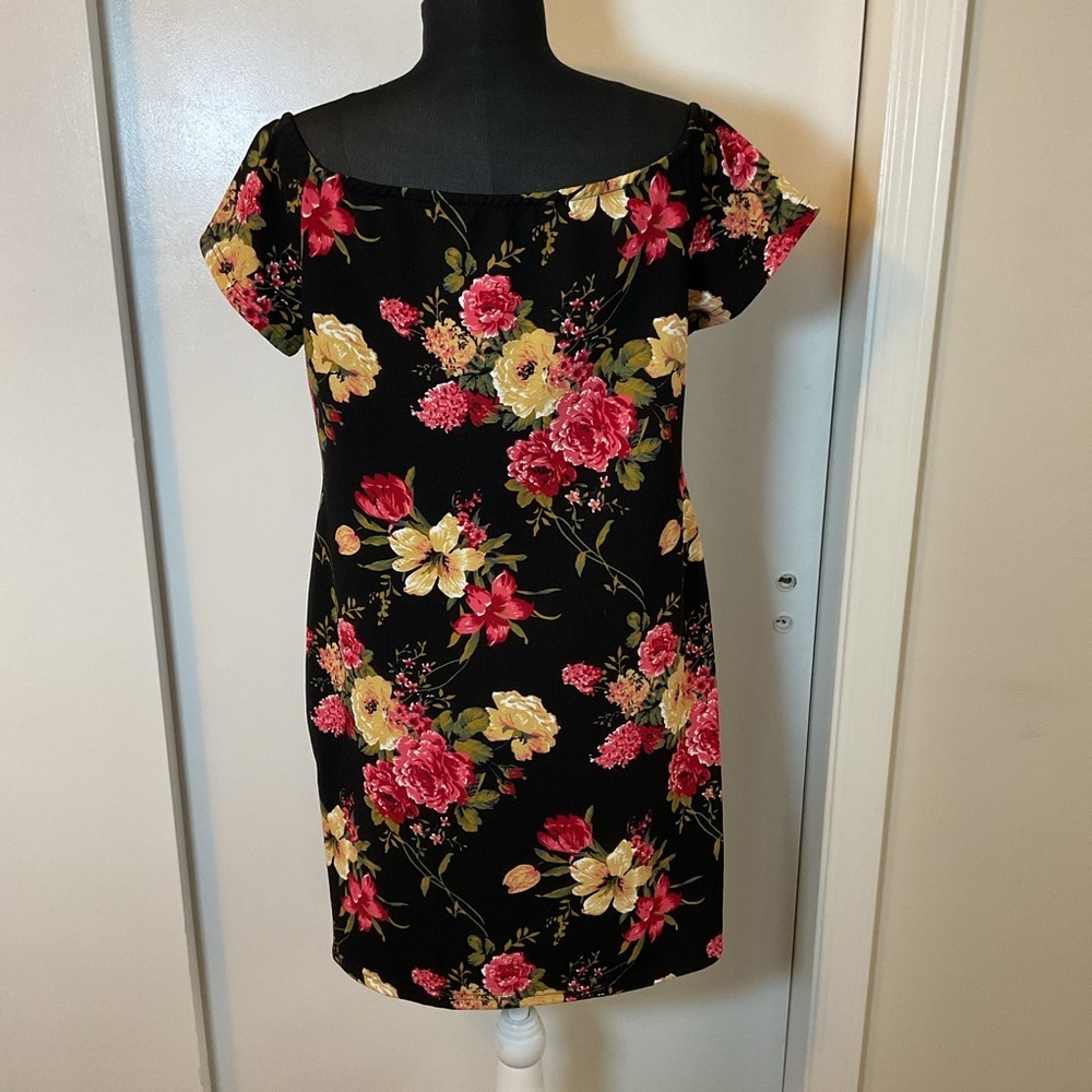 Floral Chic Black Lace Mini Dress 1XL Plus Off The Shoulder Cocktail Night Out - Picture 7 of 8